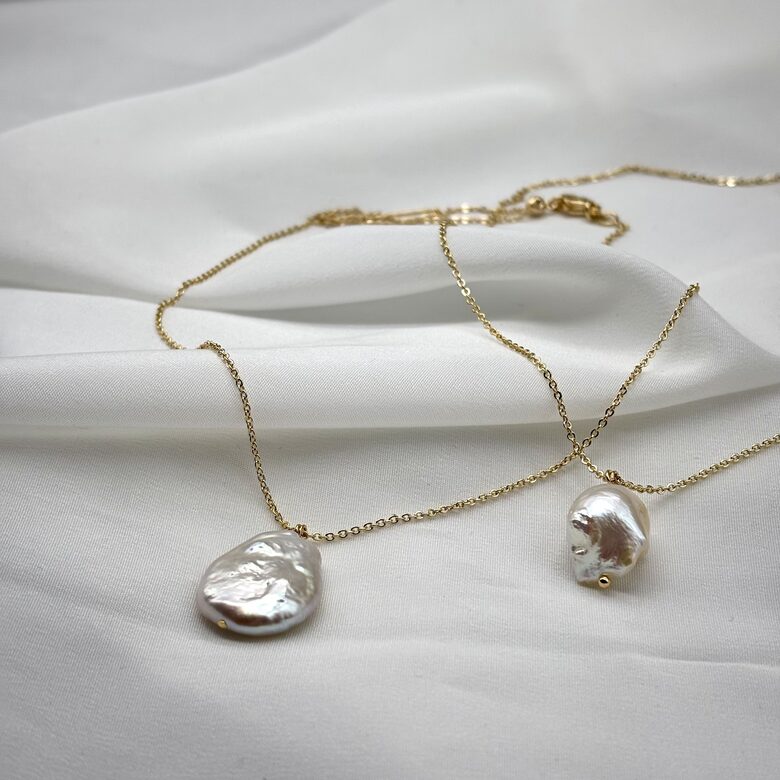 Ķēdītes Kaklarota - Liela Abstrakta Pērle