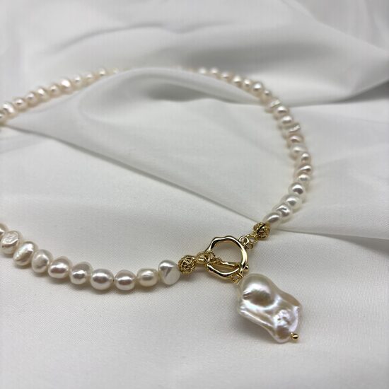 Pearl Necklace - Baroque Pearl Pendant
