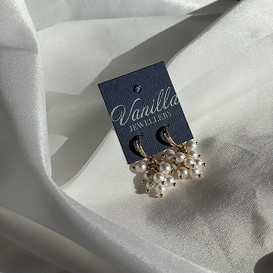 Pearl Cluster Earrings – Mini